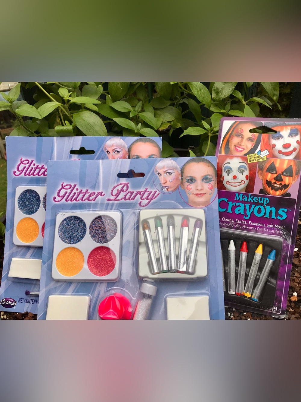 NEW Glitter Party Face Paint Costume Makeup Crayons Arts Crafts Face Painting